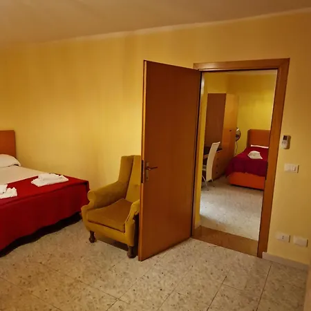 Al Hotel