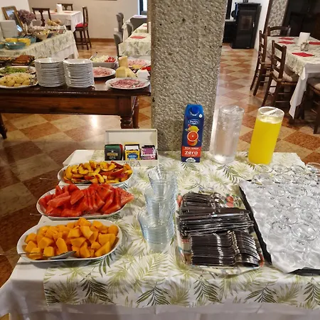 罗坎达中央宾馆 酒店 卡普里诺韦罗内塞