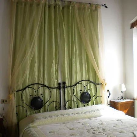Al Hotel Caprino Veronese